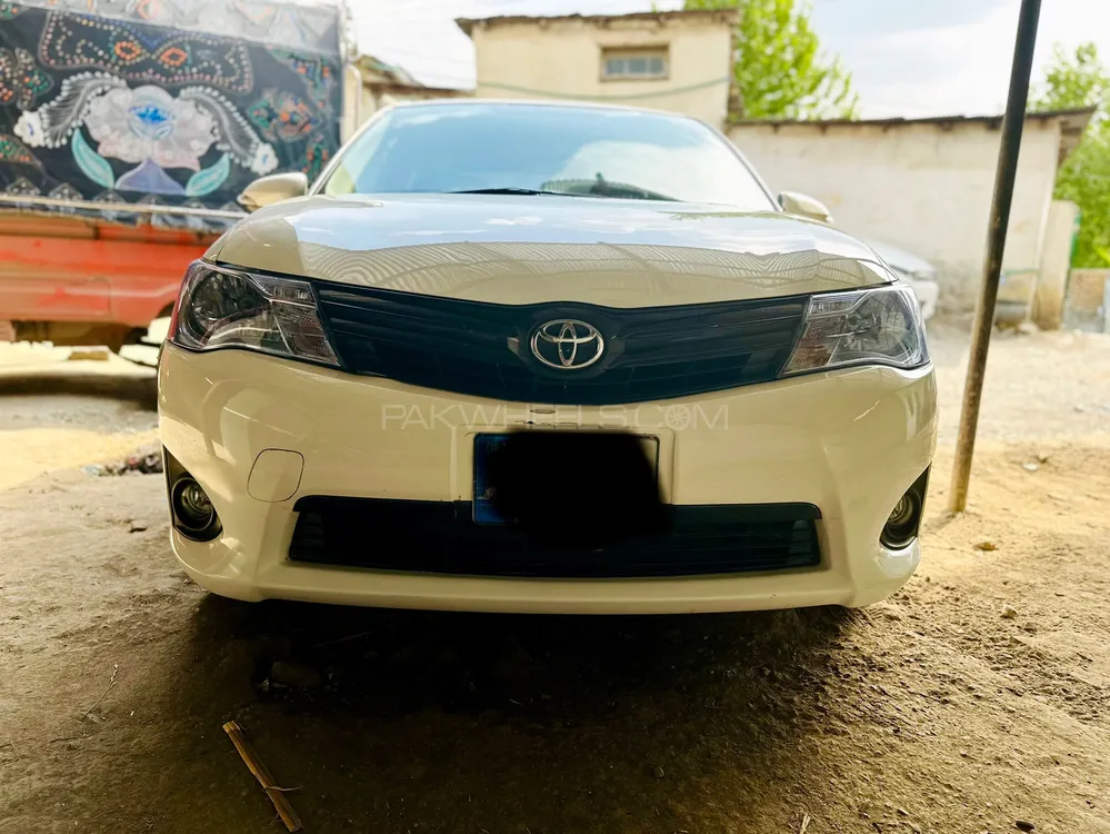 Toyota Corolla Axio 2013 for Sale in Abbottabad Image-1