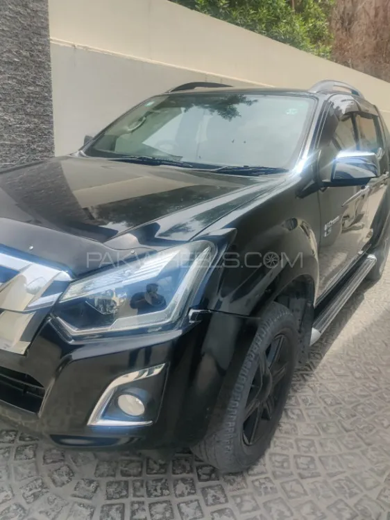 Isuzu D-Max 2020 for Sale in Karachi Image-1