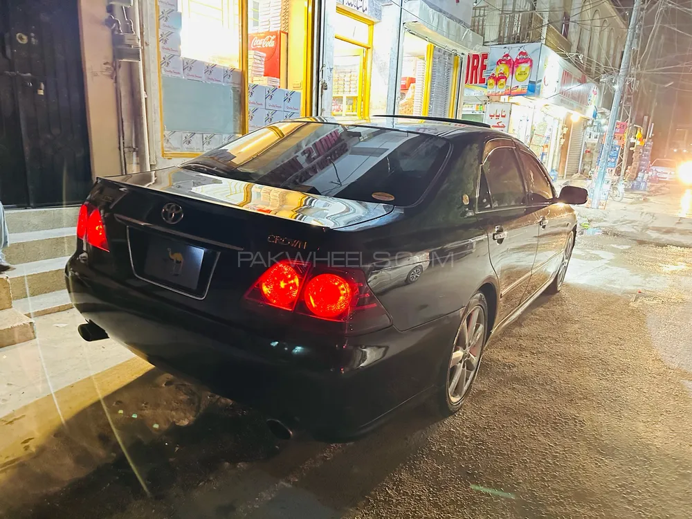 Toyota Crown 2006 for Sale in Quetta Image-1