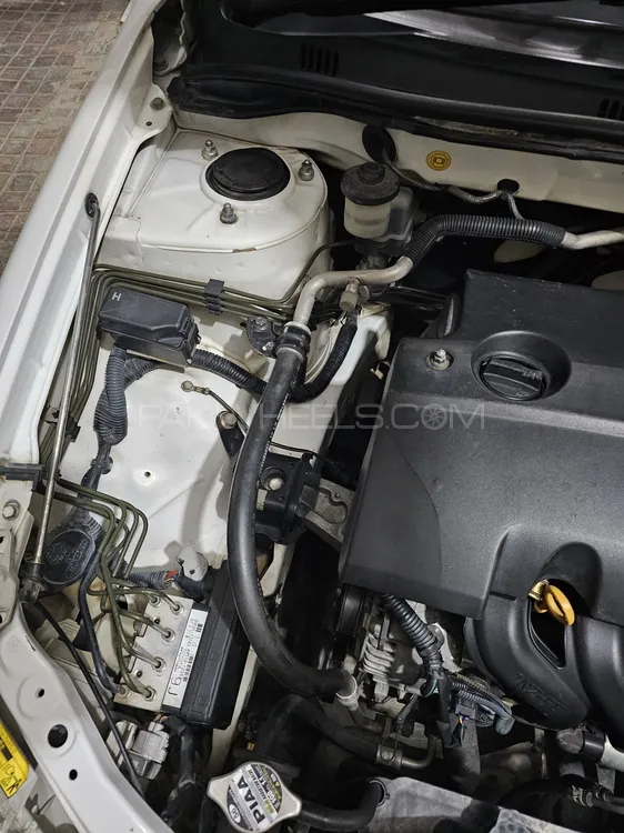 Toyota Corolla 2004 for Sale in Faisalabad Image-1
