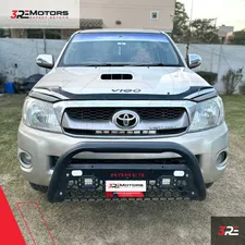 Toyota Hilux D-4D Automatic 2009 for Sale