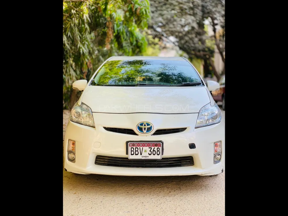 Toyota Prius 2011 for Sale in Karachi Image-1