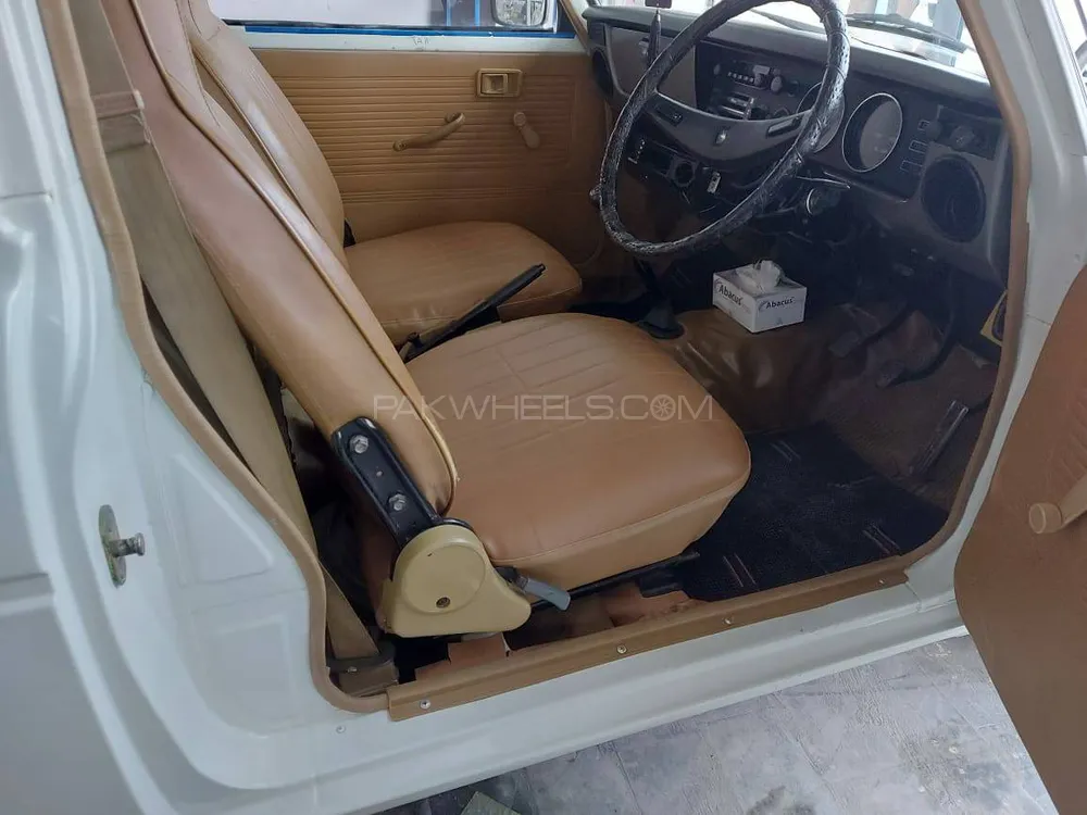 Toyota Pickup 1986 for Sale in Jalalpur Jattan Image-1