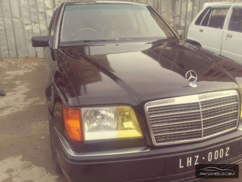 Mercedes Benz E Class 1987 for Sale in Islamabad Image-1