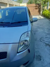 Toyota Vitz F 1.0 2005 for Sale