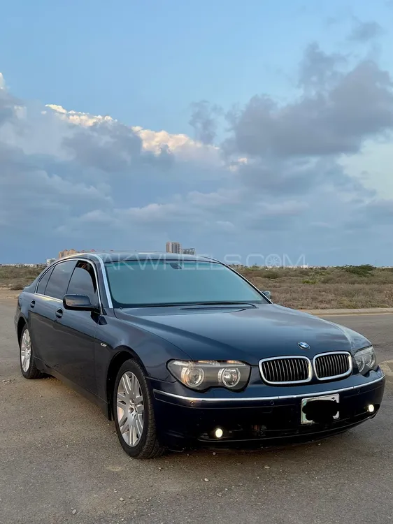BMW 7 Series 2004 for Sale in Karachi Image-1