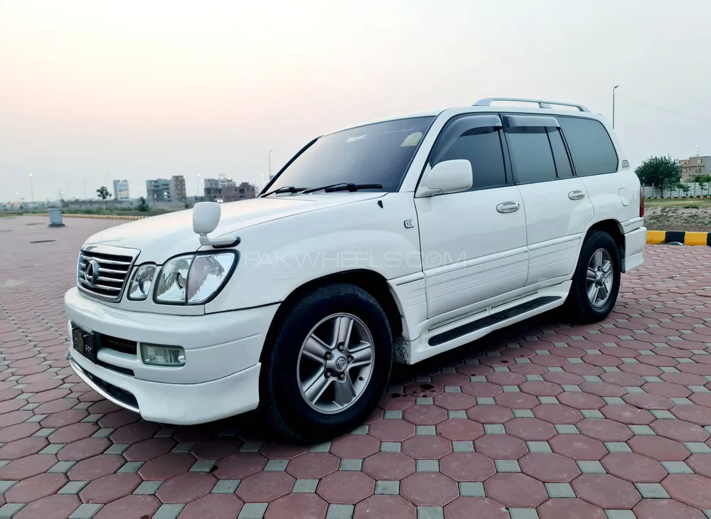 Toyota Land Cruiser 2002 for Sale in Lahore Image-1