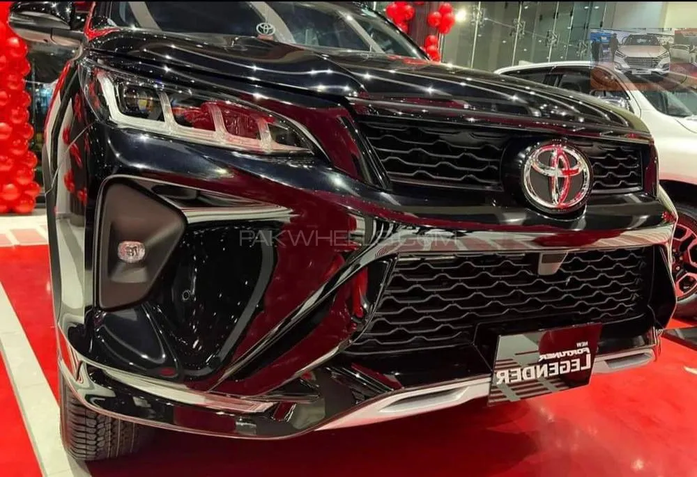 Toyota Fortuner 2023 for Sale in Lahore Image-1