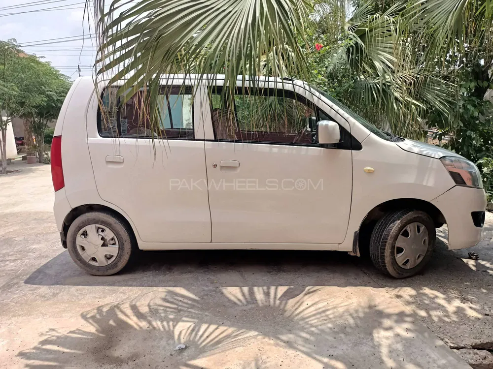 Suzuki Wagon R 2016 for Sale in Lahore Image-1