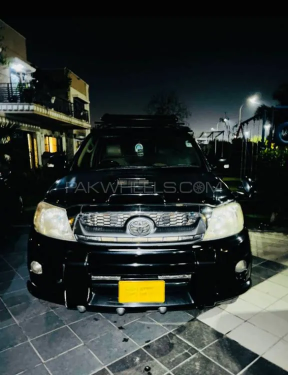 Toyota Hilux 2008 for Sale in Karachi Image-1