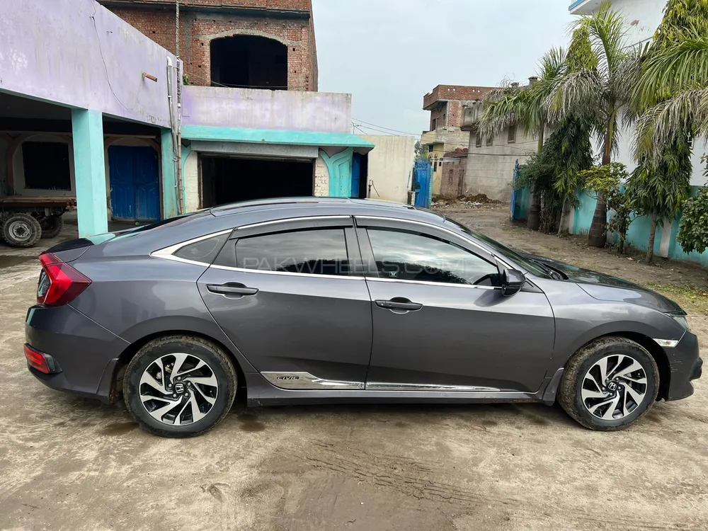 ہونڈا سوک 2018 for Sale in منڈی بہاؤ الدین Image-1