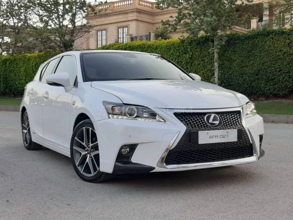 Lexus CT200h 2017 for Sale in Islamabad Image-1