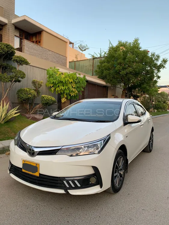 Toyota Corolla 2018 for Sale in Karachi Image-1
