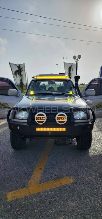 Toyota Surf 1996 for Sale in Karachi Image-1