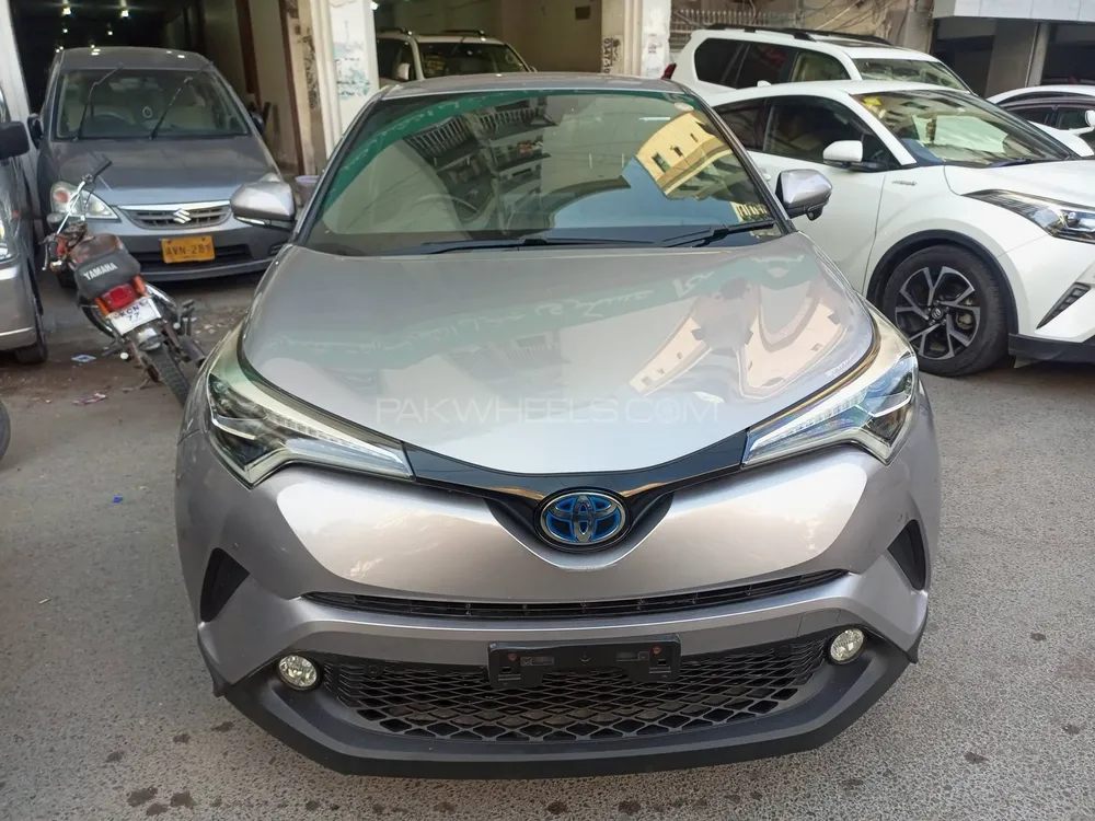 Toyota C-HR 2017 for Sale in Karachi Image-1