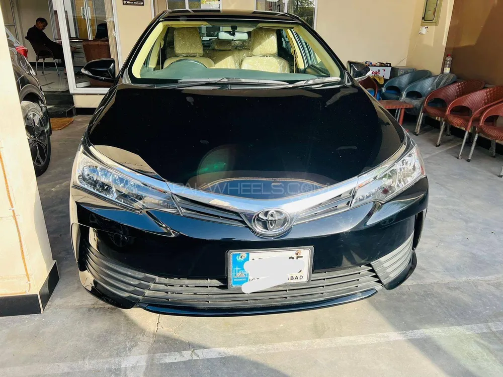 Toyota Corolla 2019 for Sale in Faisalabad Image-1