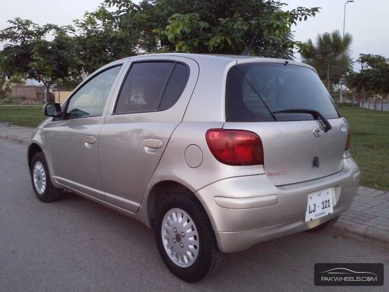 Toyota Vitz 2004 for sale in Peshawar | PakWheels