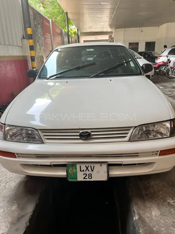 Toyota Corolla 2000 for Sale in Lahore Image-1