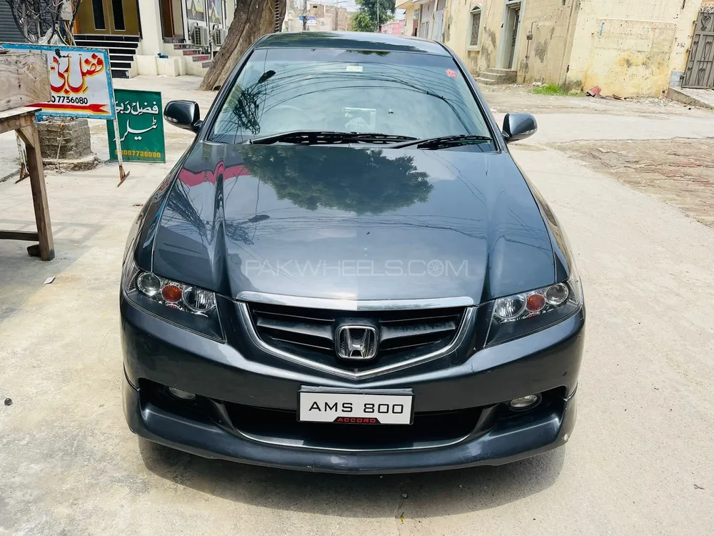 Honda Accord 2002 for Sale in Multan Image-1