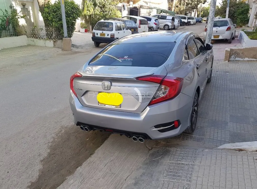 ہونڈا سوک 2018 for Sale in کراچی Image-1