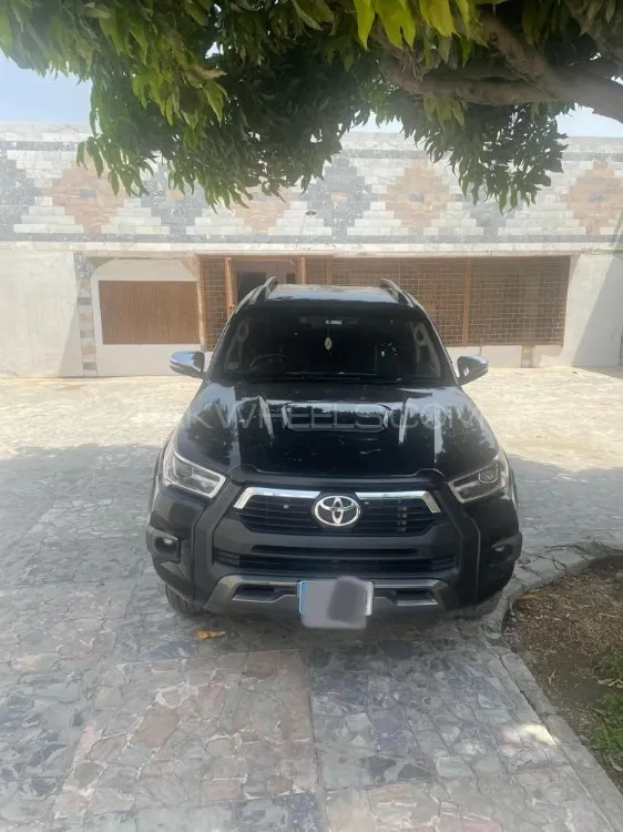 Toyota Hilux 2010 for Sale in Daska Image-1