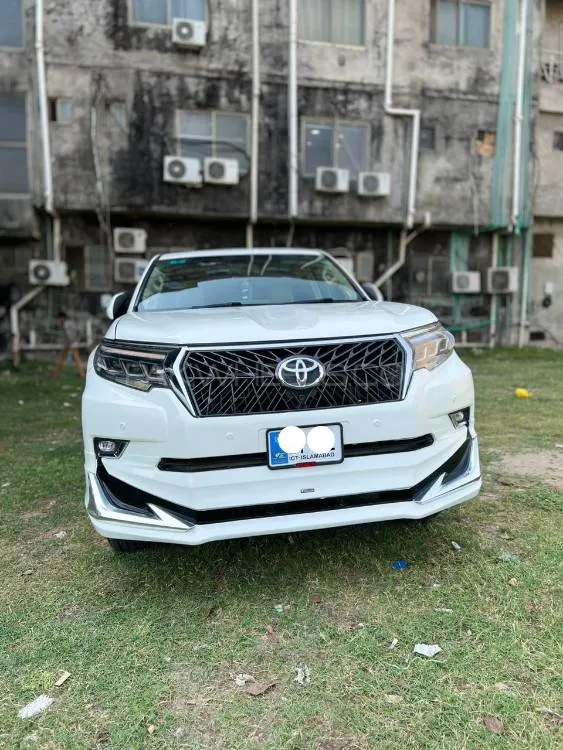 Toyota Prado 2010 for Sale in Islamabad Image-1