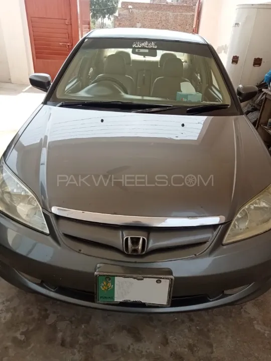 Honda Civic 2004 for Sale in Faisalabad Image-1