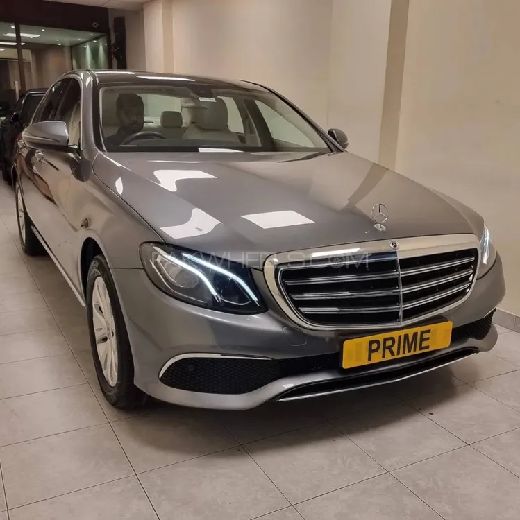 Mercedes Benz E Class 2020 for Sale in Karachi Image-1