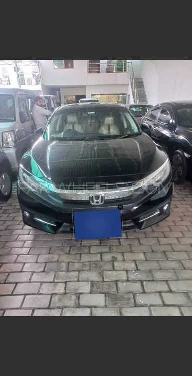 Honda Civic 2021 for Sale in Lahore Image-1