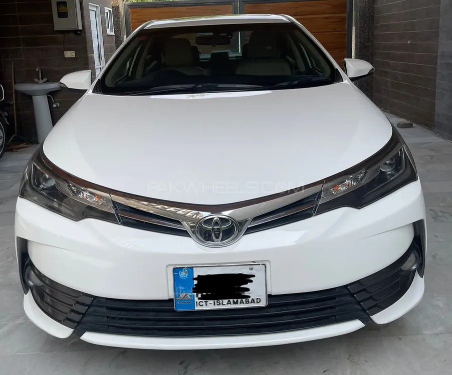 Toyota Corolla 2019 for Sale in Faisalabad Image-1