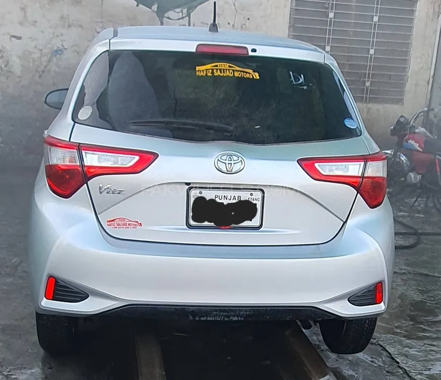 Toyota Vitz 2022 for Sale in Sargodha Image-1