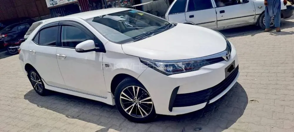 Toyota Corolla 2019 for Sale in Peshawar Image-1