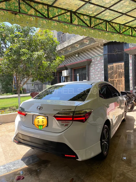 Toyota Corolla 2021 for Sale in Sialkot Image-1