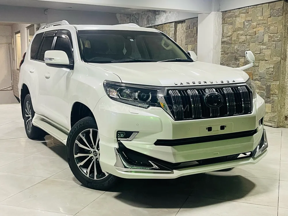 Toyota Prado 2017 for Sale in Islamabad Image-1