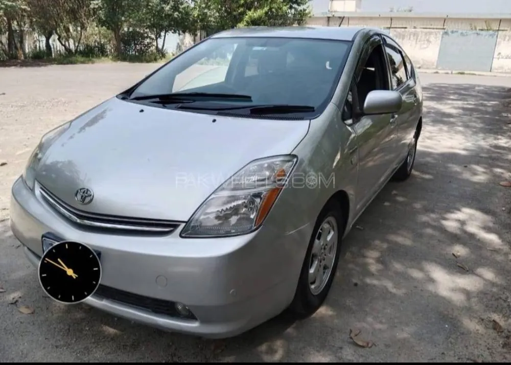 Toyota Prius 2007 for Sale in Islamabad Image-1