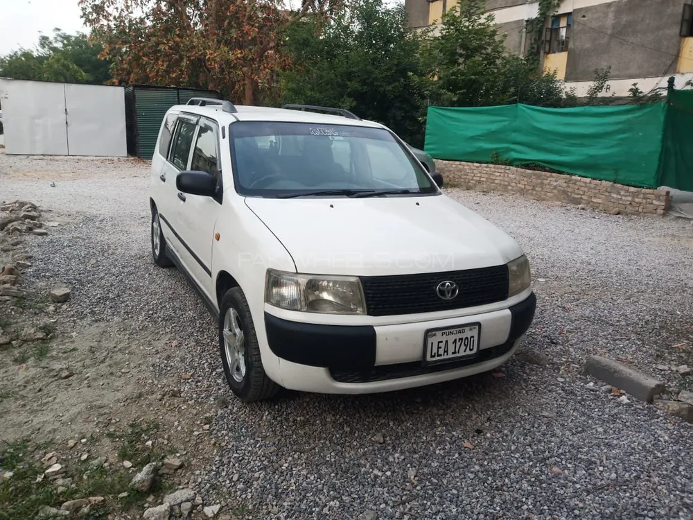 Toyota Probox 2007 for Sale in Islamabad Image-1