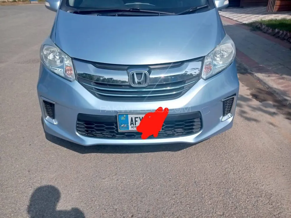 Honda Freed 2014 for Sale in Lahore Image-1