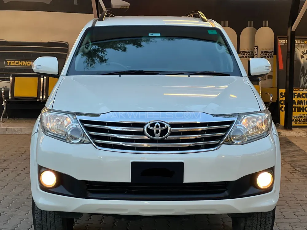 Toyota Fortuner 2013 for Sale in Islamabad Image-1