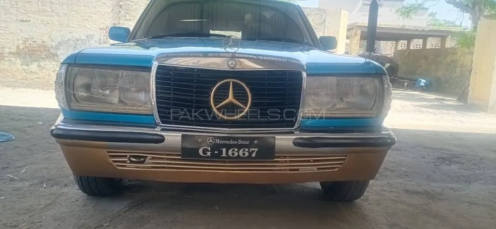 Mercedes Benz E Class 1981 for Sale in Kot addu Image-1