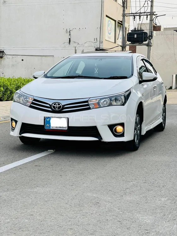 Toyota Corolla 2016 for Sale in Faisalabad Image-1