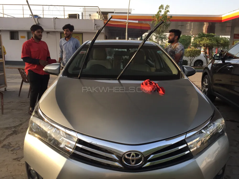 Toyota Corolla 2016 for Sale in Sialkot Image-1
