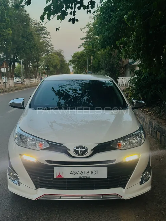 Toyota Yaris Sedan 2021 for Sale in Peshawar Image-1