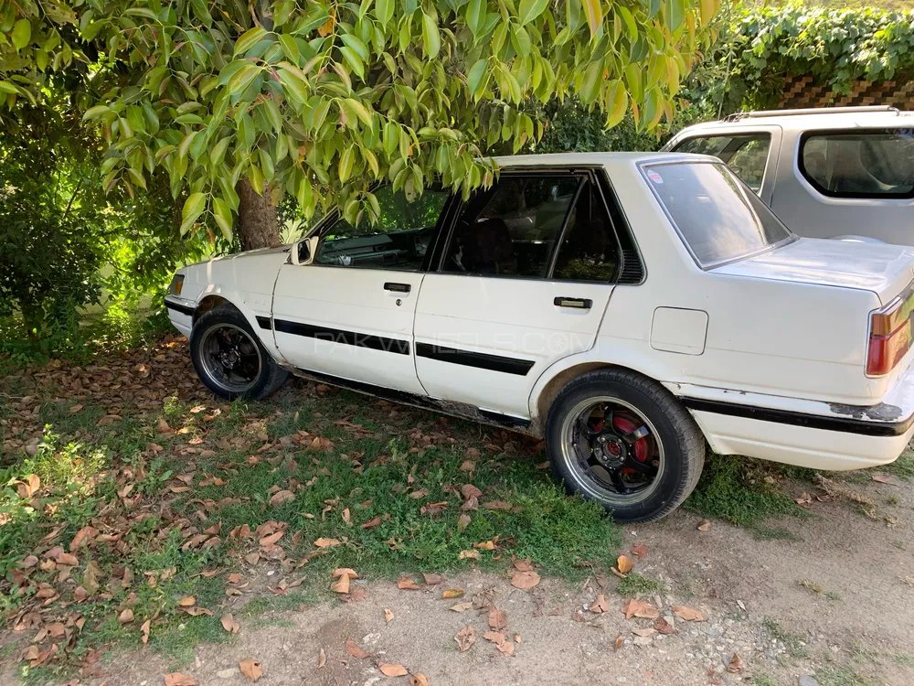 Toyota Corolla 1986 for Sale in Malakand Agency Image-1