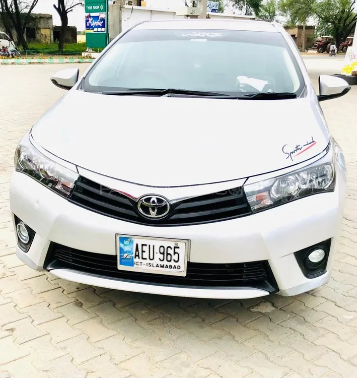 Toyota Corolla 2017 for Sale in Gujrat Image-1