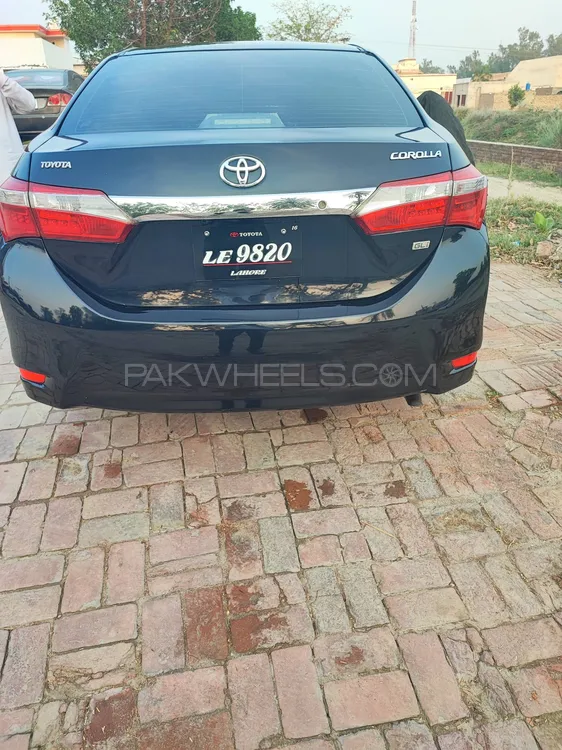 Toyota Corolla 2016 for Sale in Kot addu Image-1