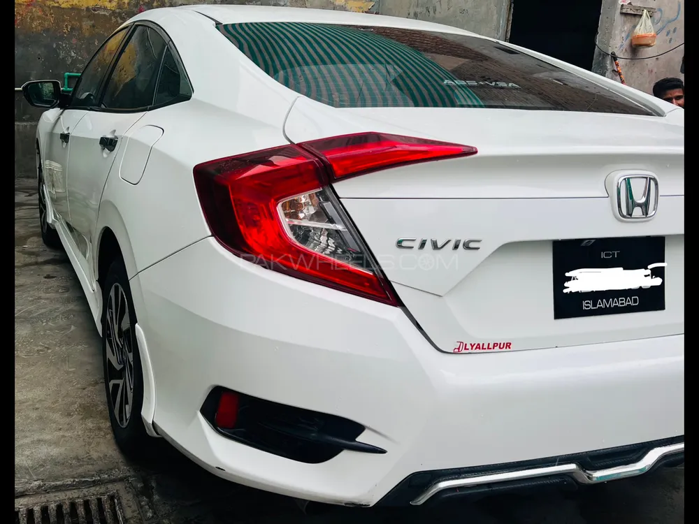 Honda Civic 2016 for Sale in Faisalabad Image-1