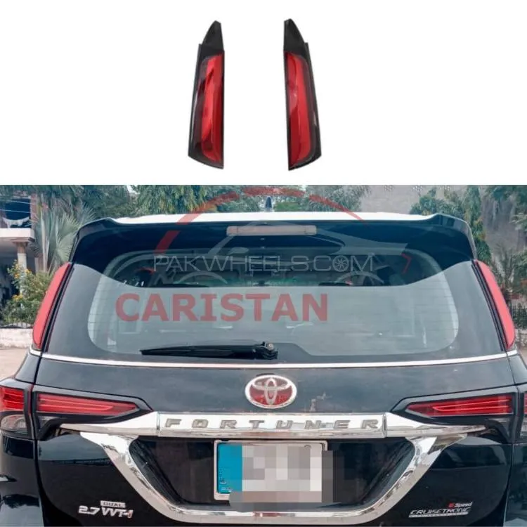 Toyota Fortuner Pillar Lights 2016-22 Model Image-1