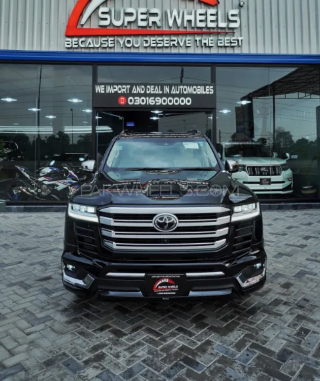 Toyota Land Cruiser 2022 for Sale in Lahore Image-1