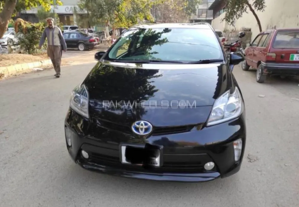 Toyota Prius 2013 for Sale in Bahawalpur Image-1