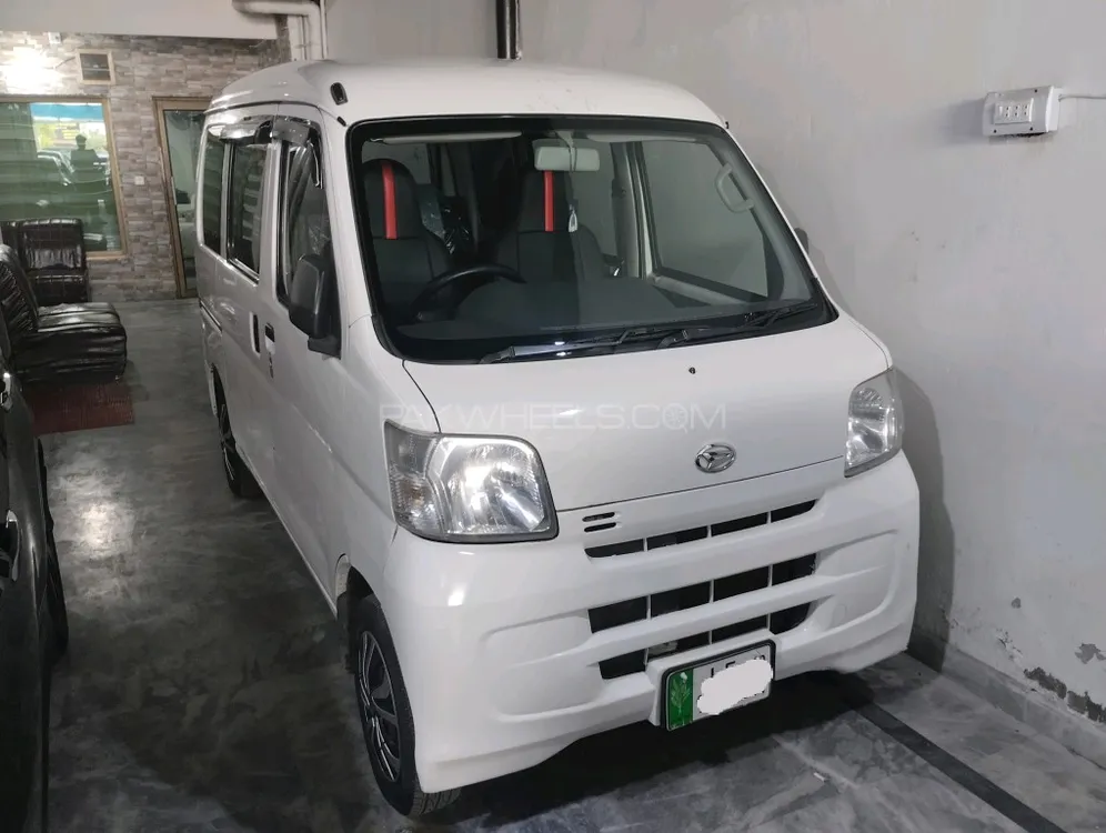 Daihatsu Hijet 2013 for Sale in Lahore Image-1